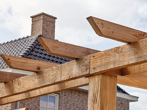 Uitputten Ver weg globaal Zelf een Houten Pergola Maken - Stappenplan! - Blog | Tuinafscheiding.nl