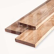 Hardhouten plank