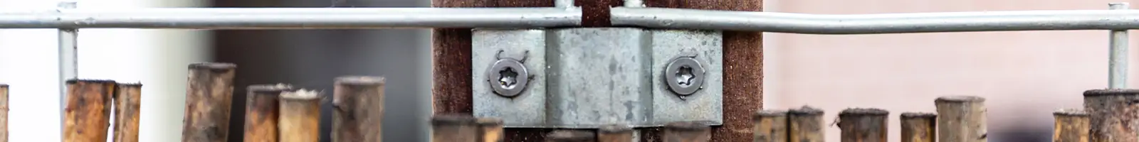 Bevestiging tuinschermen